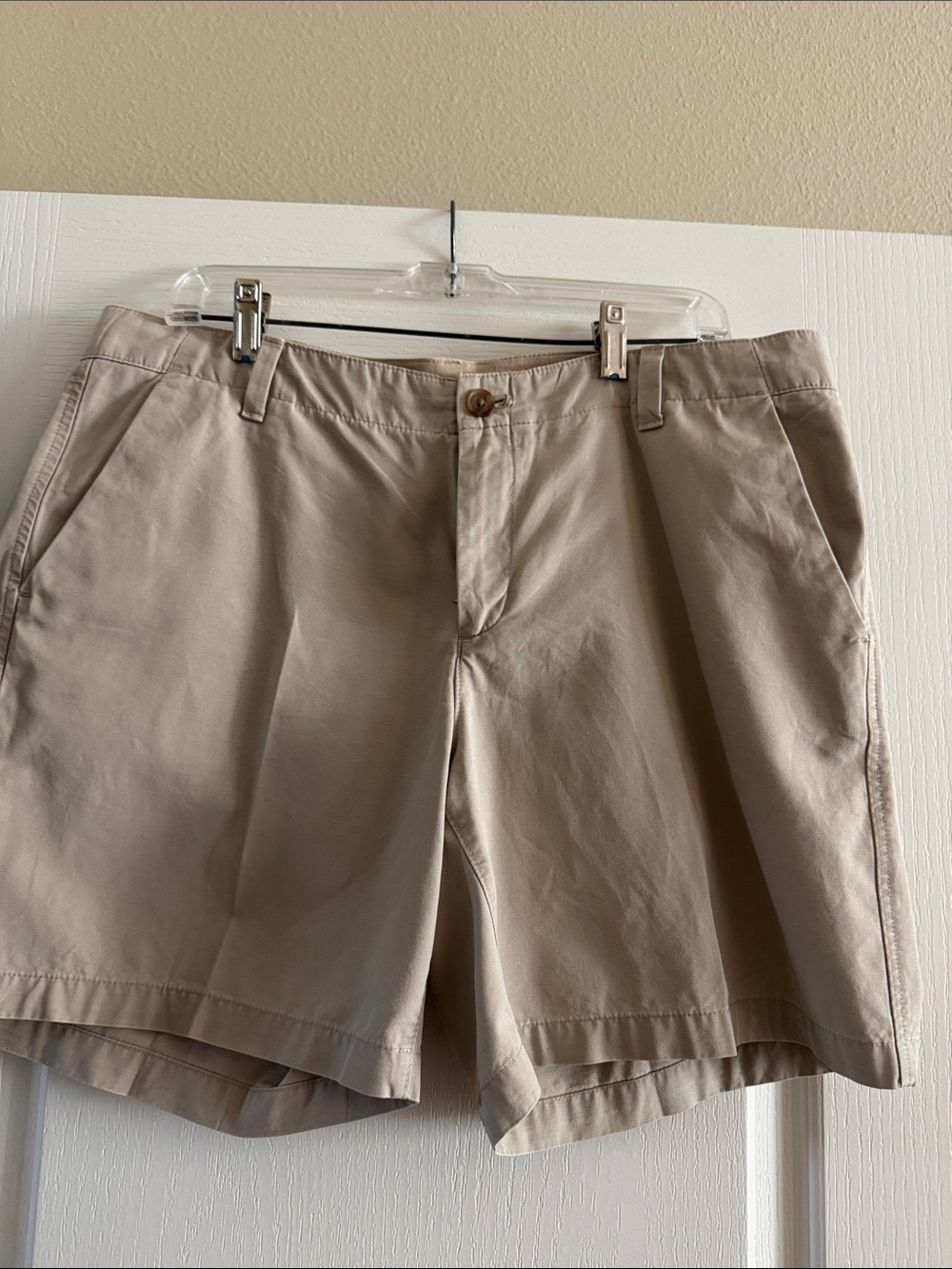 Classic Ladies Khaki Chino Shorts